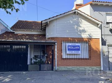 Casa · 118m² · 4 Ambientes · 1 Cochera · Regio Chalet 3 Amb S/lote Ppio! Venta! Carapachay