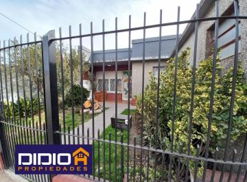 Casa · 102m² · 3 Ambientes · Casa en Venta Glew Apta Credito!