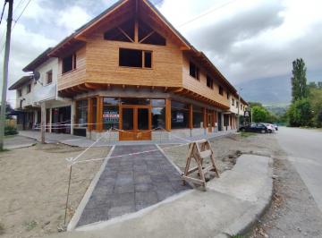 Local comercial · 230m² · 2 Ambientes · Local en Las Quintas