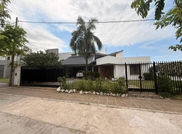 Casa · 480m² · 5 Dormitorios · 2 Cocheras · Casa en Venta Villa Belgrano