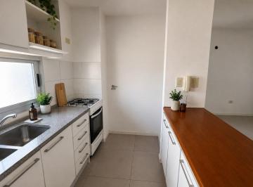 Departamento · 38m² · 2 Ambientes · Departamento un Dormitorio con Cochera en Alquiler - La Plata