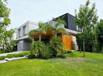 AMN-AMN-3916_2 · Casa en Venta en Virazon - Nordelta - Antonini Modet