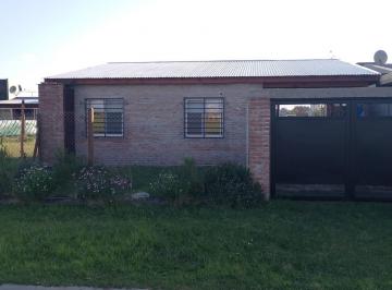 Casa · 62m² · 3 Ambientes · 1 Cochera · Casa - La Toscana