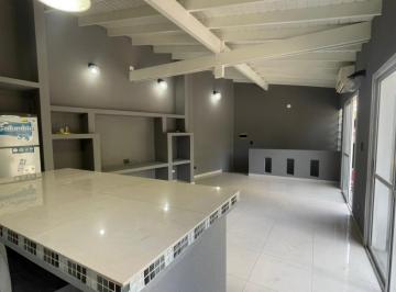 Departamento · 91m² · 4 Ambientes · Venta PH 3 Ambientes con Terraza y Parrilla Hecho a Nuevo Villa Sarmiento