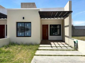 Casa · 75m² · 2 Ambientes · Dúplex en Venta Ubicado en Cuestas de Manantiales