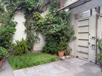 Casa · 286m² · 6 Ambientes · 2 Cocheras · Casa en Palermo - en Dos Plantas, con Parque, Quincho y Parrilla