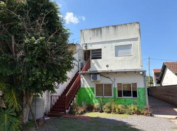 Departamento · 50m² · 3 Ambientes · 2 Cocheras · Local en Adrogué