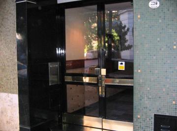 Departamento de 3 ambientes, Belgrano · Semipiso de 3 Amb. C/balcon - Contrafrente - Luminoso
