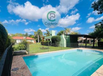 Casa · 160m² · 3 Ambientes · 1 Cochera · Casa en Alquiler Country Club Banco Provincia