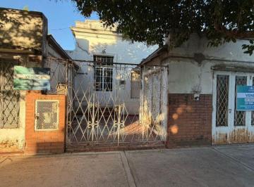 Casa de 6 ambientes, La Plata · Casa en Venta en Remodelación, Tolosa