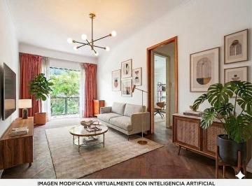 Departamento · 70m² · 3 Ambientes · Venta Departamento 3 Ambientes Amplio Semipiso Luminoso Al Frente Balcón Caballito