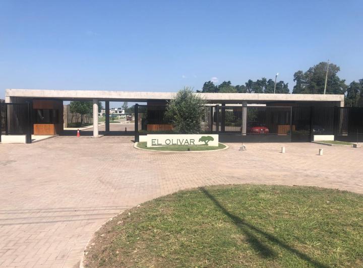 Terreno · 379m²