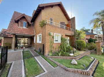 Casa · 173m² · 5 Ambientes · 1 Cochera · Venta Casa 5amb Apta Credito - Country San Miguel de Ghiso