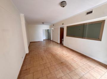 Departamento · 120m² · 4 Ambientes · Departamanto de 4 Ambientes Externo con Amplio Balcón Saliente. Cochera Fija.