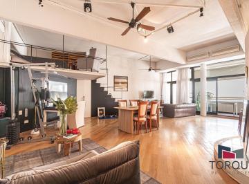Departamento · 100m² · 1 Ambiente · 1 Cochera · Loft Único en Palacio Alcorta – Estilo y Exclusividad - 2do Piso - Vista a La Pileta con Cochera