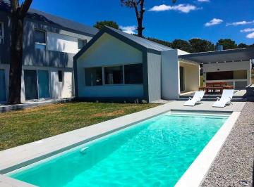 Casa de 7 ambientes, Uruguay · Casa en Venta en Pinar del Faro, José Ignacio E11