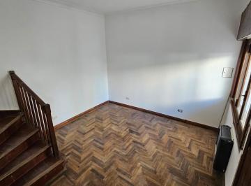 PH · 83m² · 3 Ambientes · PH de 3 Ambientes con Patio