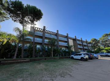 Departamento · 44m² · 2 Ambientes · 1 Cochera · Departamento con Servicios