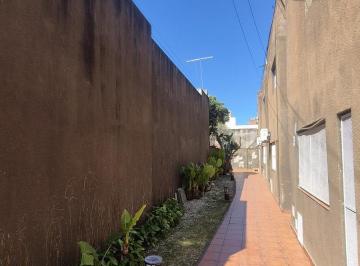 PH · 57m² · 4 Ambientes · PH en Azcuenaga - Patio Exclusivo