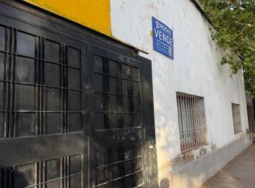 Casa · 202m² · 9 Ambientes · 1 Cochera · Casa en Venta | Buena Nueva, Guaymallén | 683 m² Terreno · Pileta · Renta · Usd 44.000