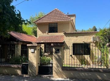VRP-VRP-88_2 · Casa 4 Amb en Venta - Parque Leloir - Nuevo Valor!