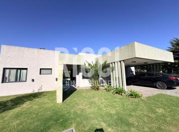 Casa · 126m² · 4 Ambientes · Casa 4 Ambientes en Venta La Candida