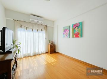 Departamento · 80m² · 4 Ambientes · Departamento en Venta 4 Ambientes con Patio y Balcón en Vicente Lopez