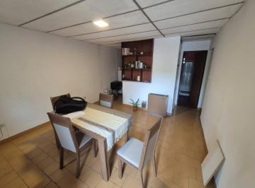 Casa · 88m² · 3 Ambientes · 1 Cochera · Casa en Venta 2 Dorm. General Roca, Río Negro