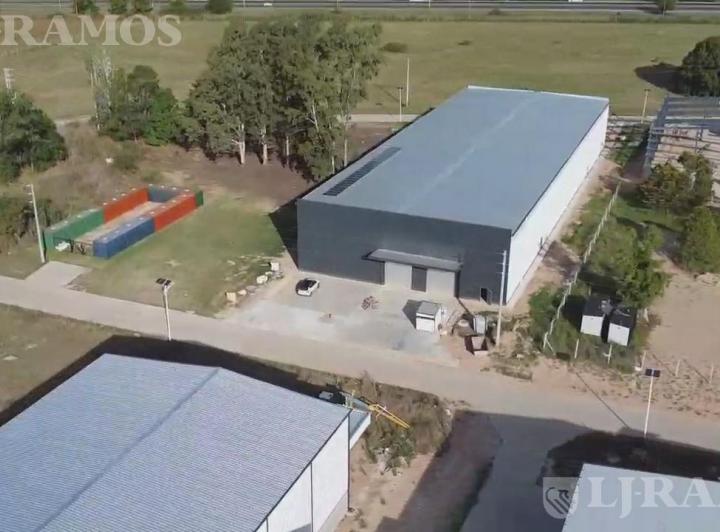 Depósito · 2545m²