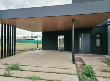 Casa · 136m² · Casa en Venta Siete Soles Apta Crédito Una Planta 3 Dorm. Alqarias