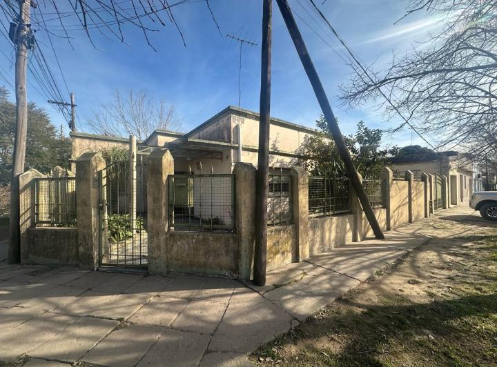 Casa · 135m² · 4 Ambientes · 1 Cochera