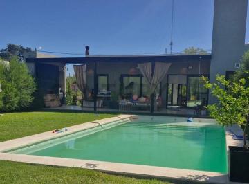 Casa · 100m² · 3 Ambientes · 2 Cocheras · Casa de 2 Dorm. en Venta en Ignacio Correa
