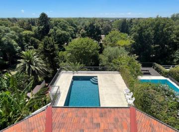 Casa de 7 ambientes, San Fernando · Casa Sobre Terreno de 775 m² con 4 Dorm. en Venta en Punta Chica