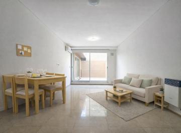 Departamento · 49m² · 3 Ambientes · Venta. Departamento un Dormitorio Mas Comodín. con Patio. Abasto, Rosario.