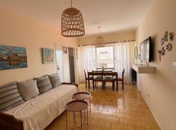 Departamento de 2 ambientes, Miramar · Departamento Dos Ambientes con Cochera en Venta - Miramar