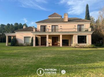 Imagen 1 · Casa en Venta en El Argentino Farm Club 5 Dorm.
