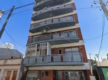 Departamento · 62m² · 3 Ambientes · 1 Cochera · Venta Departamento 3 Ambientes con Balcón en Wilde