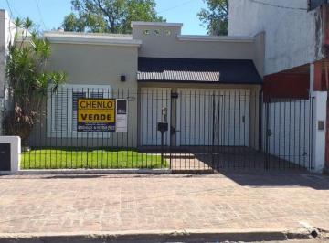 Casa de 4 ambientes, Lanús · Excelente Propiedad Reciclada con Muy Buen Gusto