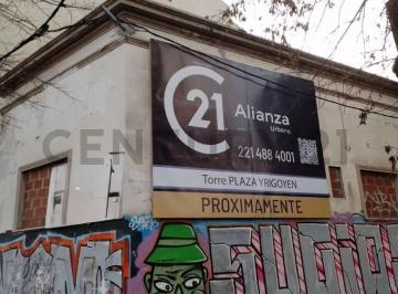 Terreno · 129m² · 19 y 60 Lote en Esquina Venta Proyecto Aprobado Edificio Pi Plaza Yrigoyen La Plata