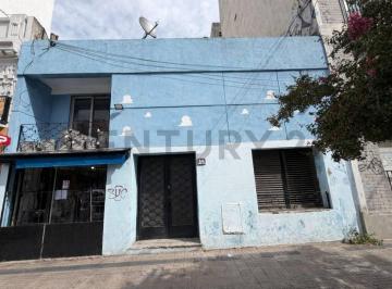 Casa · 177m² · Diagonal 79 Entre 3 y 4 Lote con Casa en Venta Ideal Constructor La Plata