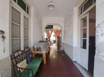 Ingreso. · Venta - Casa 3 Dorm. con Patio. PH. Echesortu, Rosario