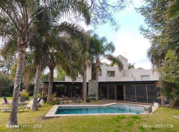 Casa de 9 ambientes, Villa Allende · Casa Barrio Privado San Isidro Excelente Ubicación