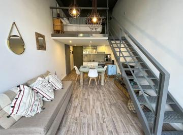 Departamento de 1 ambiente, La Boca · Luminoso Dúplex en La Boca Para 3 Personas - Equipado y Amoblado