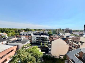 Departamento de 4 ambientes, San Isidro · Centro Martínez Departamento 4 Ambientes con Dependencia, Balcón Corrido y Cochera. Vista Panorámica