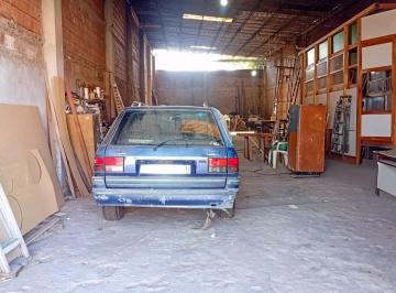 Bodega-Galpón · Venta / Permuta - Galpón en Cabin 9, Pérez
