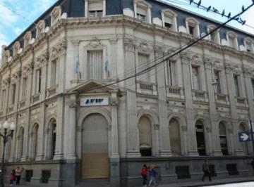 Oficina comercial · 2650m² · Alquiler Edificio de Oficinas Zona Centro, Rosario