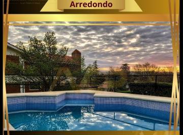 Casa · 125m² · 5 Ambientes · 2 Cocheras · Casa en Venta en San Antonio a 100 m del Rio Impecable