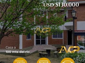 Casa · 125m² · 5 Ambientes · 2 Cocheras · Casa en Venta en San Antonio a 100 m del Rio Impecable