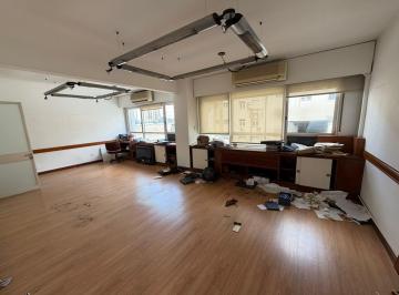 Oficina comercial · 100m² · Oficina en Alquiler - 100 m² - Excelente Ubicación.