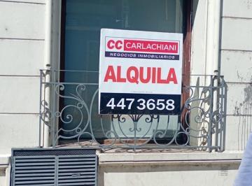 Casa · 450m² · 4 Ambientes · Casa en Alquiler Uso Profesional - Comercial - Institucional